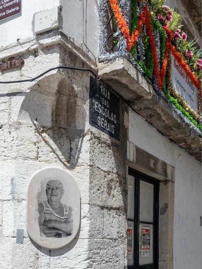 Lisbon Alfama Street View Apartment Bagian luar foto