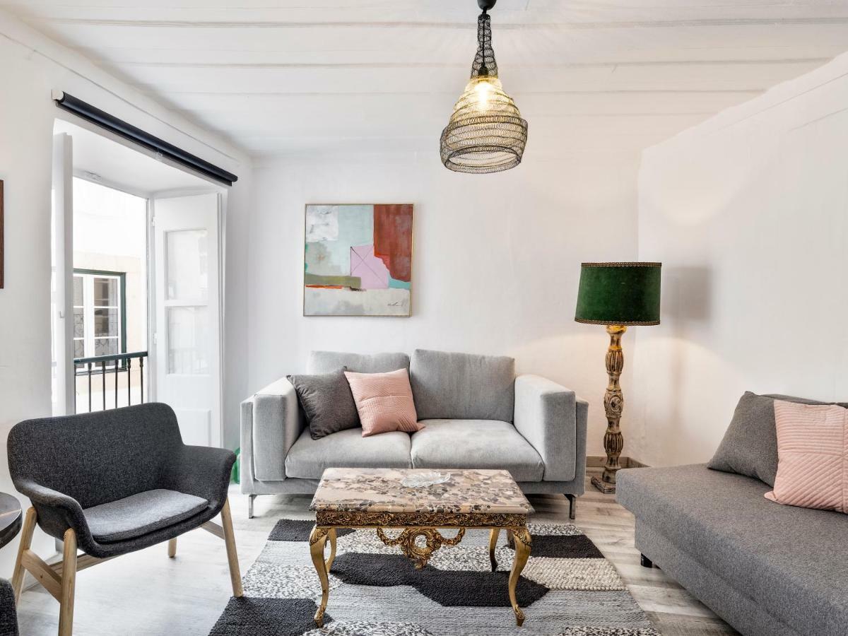 Lisbon Alfama Street View Apartment Bagian luar foto