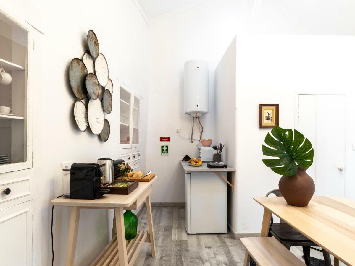 Lisbon Alfama Street View Apartment Bagian luar foto