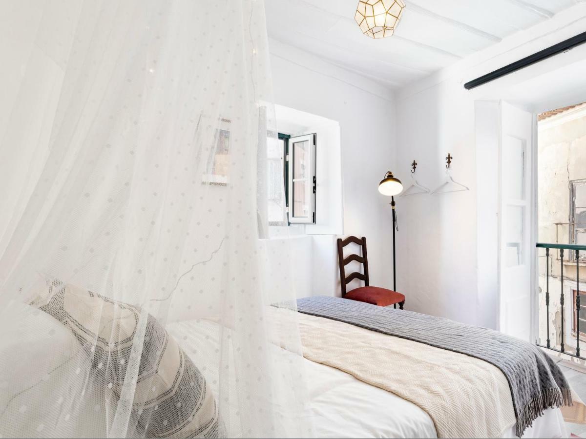 Lisbon Alfama Street View Apartment Bagian luar foto
