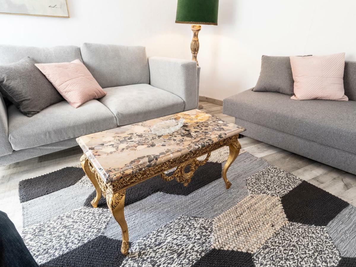 Lisbon Alfama Street View Apartment Bagian luar foto